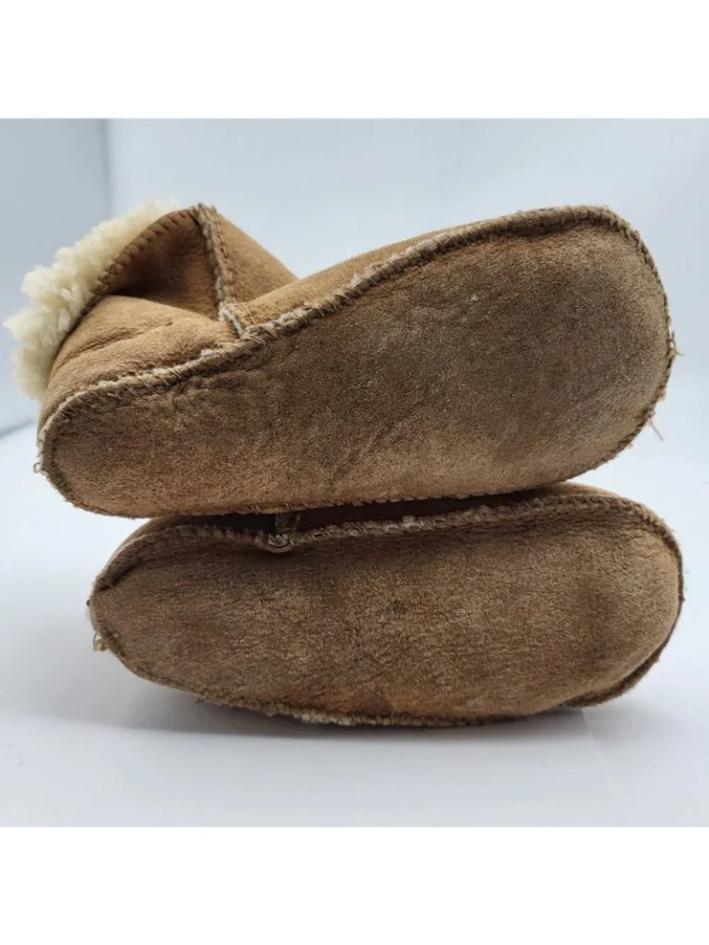 Ugg Baby Toddler Slippers Leather Sheepskin SZ L 1-2 Years Slip on